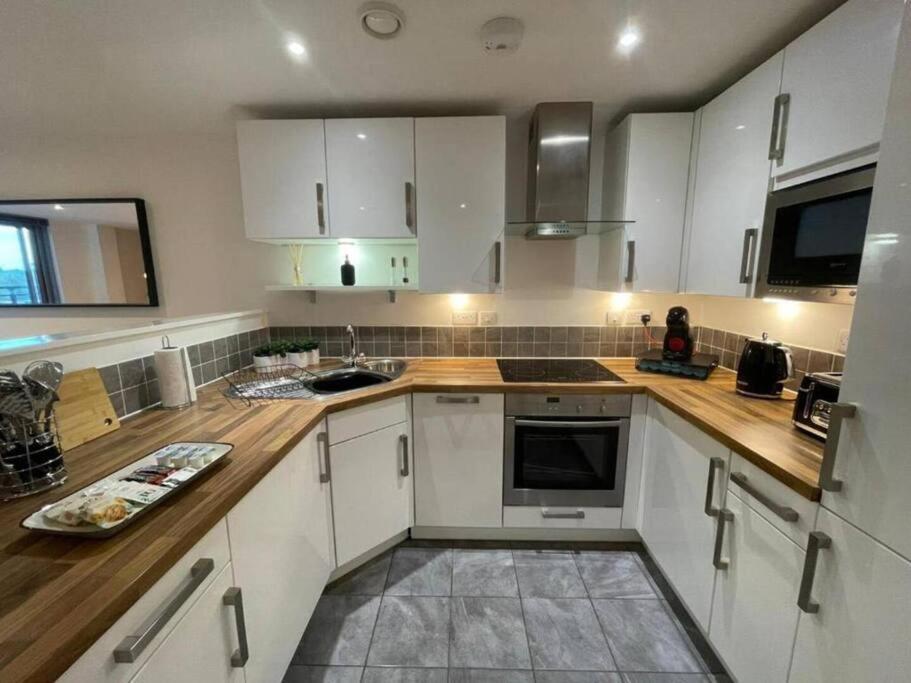 Paramount City Living 105 Swindon Zewnętrze zdjęcie